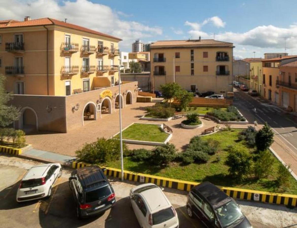 Gemelli Guest House Ольбія Екстер'єр фото